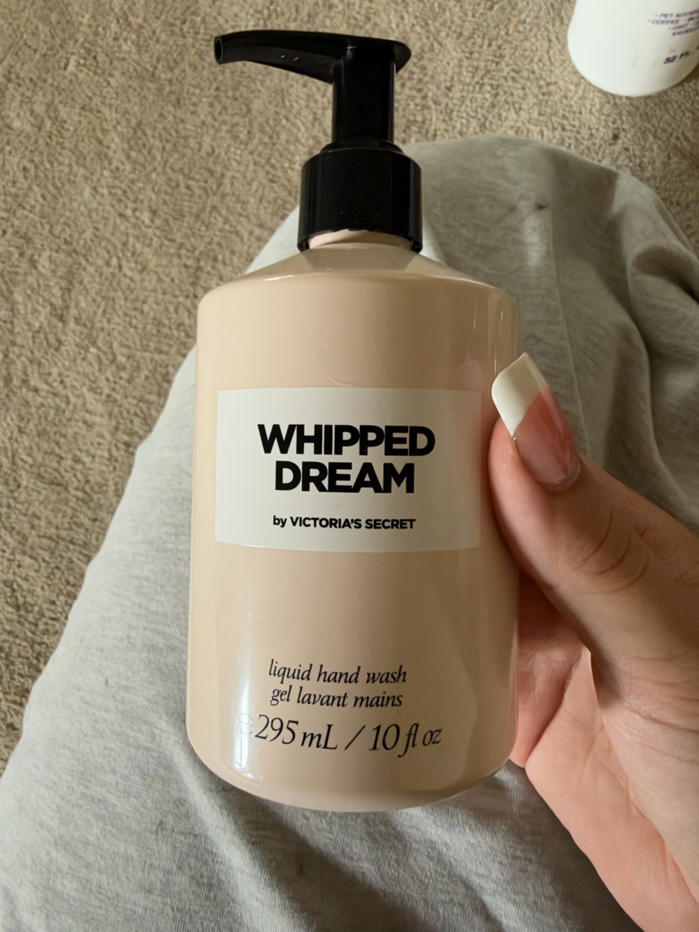 Victoria's Secret Whipped Dream Hand Soap — Cream & Black Pump
